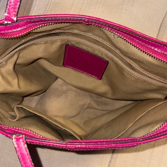 Coach leather bag. - Picture 13 of 13